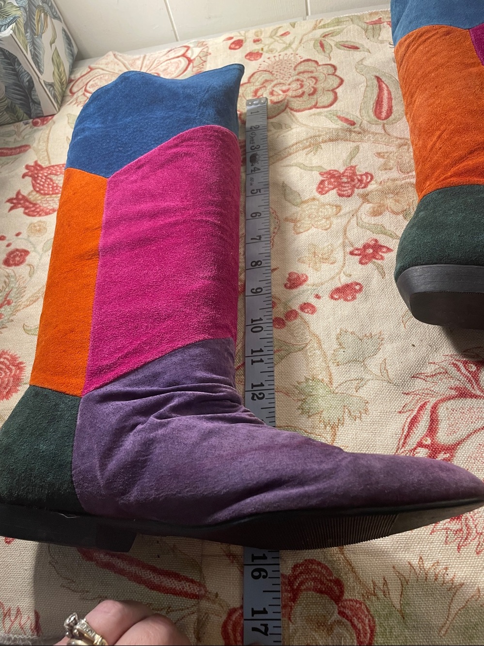 Vintage 80s Queen’s Multicolor Colorblock Patchwork Suede Slouch Boots Boho Sz8 - Picture 5 of 9